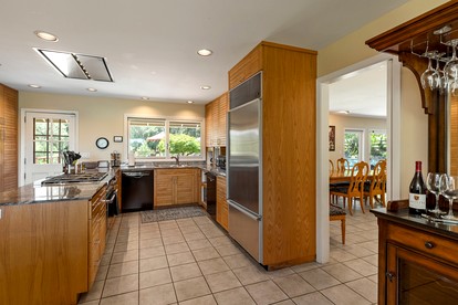 Breathtaking Villa with Sauna and Heated Pool in Sebastopol, California - Sebastopol, California - glamping.directory