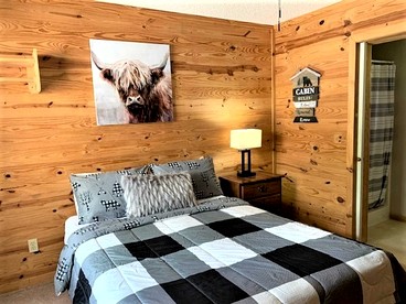 Cozy Cabin in the Ozarks of Arkansas, Perfect for a Weekend of Hiking and Fishing on the Beautiful White River - Mountain View, Arkansas - glamping.directory