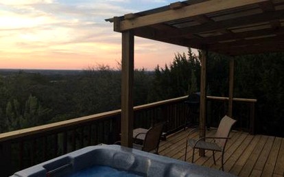 Exceptional Cabin near Lake Granbury Perfect for Discovering Texas Wildlife - Bluff Dale, Texas - glamping.directory
