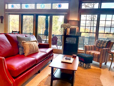 Rustic Hot Tub Cabin Rental Perfect for a New Hampshire Vacation - Carroll, New Hampshire - glamping.directory
