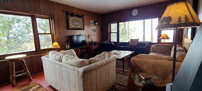 Montana Glamping at this Cozy Cabin Rental in Fort Smith - Fort Smith, Montana - glamping.directory