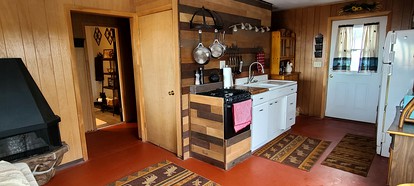 Montana Glamping at this Cozy Cabin Rental in Fort Smith - Fort Smith, Montana - glamping.directory
