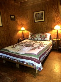 Beautiful Private Cabin Nestled on Premiere Retreat Center, North Carolina - Gold Hill, North Carolina - glamping.directory
