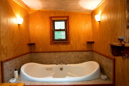 Beautiful Private Cabin Nestled on Premiere Retreat Center, North Carolina - Gold Hill, North Carolina - glamping.directory