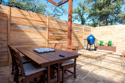 A+ Privacy | Romantic Lux | Sauna | Hot/Cold Pool in Texas - Wimberley, Texas - glamping.directory