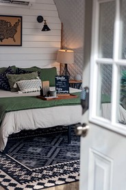 Luxury Fully Equipped Dome with Hot-Tub and Impressive Deck in Tennessee - Altamont, Tennessee - glamping.directory