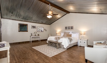 Relaxing Fredericksburg Hill Country Cottages with Porch Swings & Private Wine Collective Access in Texas - Fredericksburg, Texas - glamping.directory