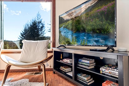 Luminous Cabin with Breathtaking Design and Location in Cazadero, California - Cazadero, California - glamping.directory