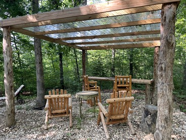 Vintage Caravan Rental for Exploring the Great Outdoors in Cassville, Missouri - Cassville, Missouri - glamping.directory