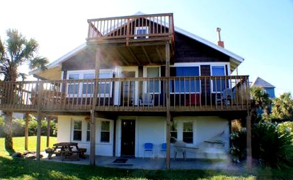 Oceanfront Vacation Rental on St. Augustine Beach near Jacksonville, Florida - glamping.directory