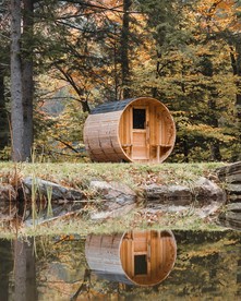 Stunning Cedar Tiny House with Sauna Access for a Romantic Getaway in Chester, Vermont - Chester, Vermont - glamping.directory