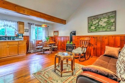 Charming Forest Cabin with a Hammock near Delaware Water Gap National Recreation Area, Pennsylvania - Canadensis, Pennsylvania - glamping.directory