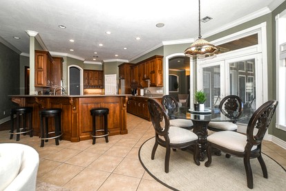 Stylish Comfort Haven with Game Room & Covered Patio in Siloam Springs, Arkansas - Siloam Springs, Arkansas - glamping.directory
