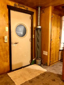 Retro Trailer Rental for Unique Getaway near Joshua Tree National Park, California - Joshua Tree, California - glamping.directory