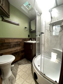 Well Equipped Caravan Lovely for a Romantic Getaway in Kentucky - Beattyville, Kentucky - glamping.directory