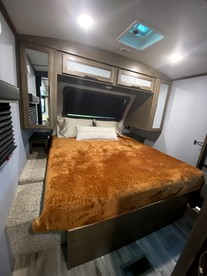 Well Equipped Caravan Lovely for a Romantic Getaway in Kentucky - Beattyville, Kentucky - glamping.directory