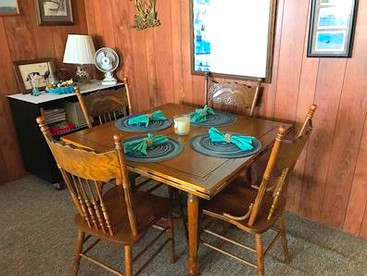 Charming Seaside Cottage Rental on Delaware Bay, New Jersey - New Port, New Jersey - glamping.directory