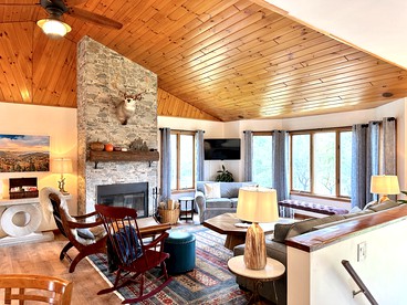 Unique Glamping Rental near Mt.Gore, New York, with Hot Tub, Heated Pool, and Playroom - Johnsburg, New York - glamping.directory