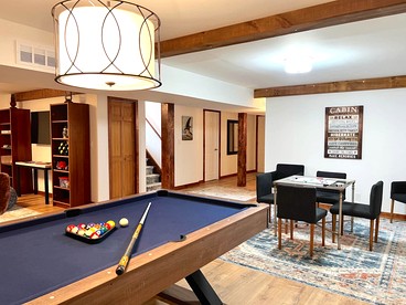Unique Glamping Rental near Mt.Gore, New York, with Hot Tub, Heated Pool, and Playroom - Johnsburg, New York - glamping.directory
