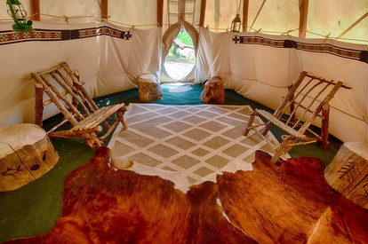 Wolf Den Getaway Destination - Garden Valley, Idaho - glamping.directory
