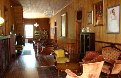 Charming Suite Rental at Bed and Breakfast near New Orleans, Louisiana - Amite, Louisiana - glamping.directory