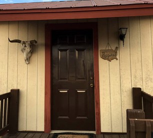 Countryside Cabin Getaway on Picturesque Ranch near San Antonio, Texas - Floresville, Texas - glamping.directory