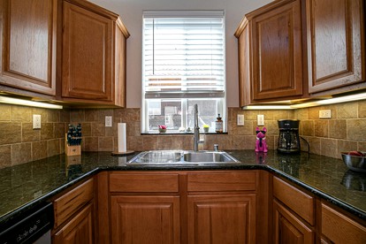 Unique Vacation Rental with Exceptional Mountain Views in Truckee, CA - Truckee, California - glamping.directory
