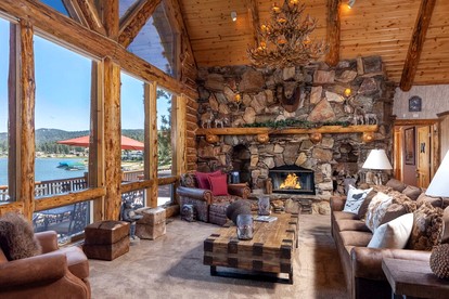 Outstanding Lake Cabin with Hot-Tub, Views and Game Room in California - Big Bear Lake, California - glamping.directory
