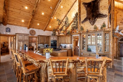 Outstanding Lake Cabin with Hot-Tub, Views and Game Room in California - Big Bear Lake, California - glamping.directory