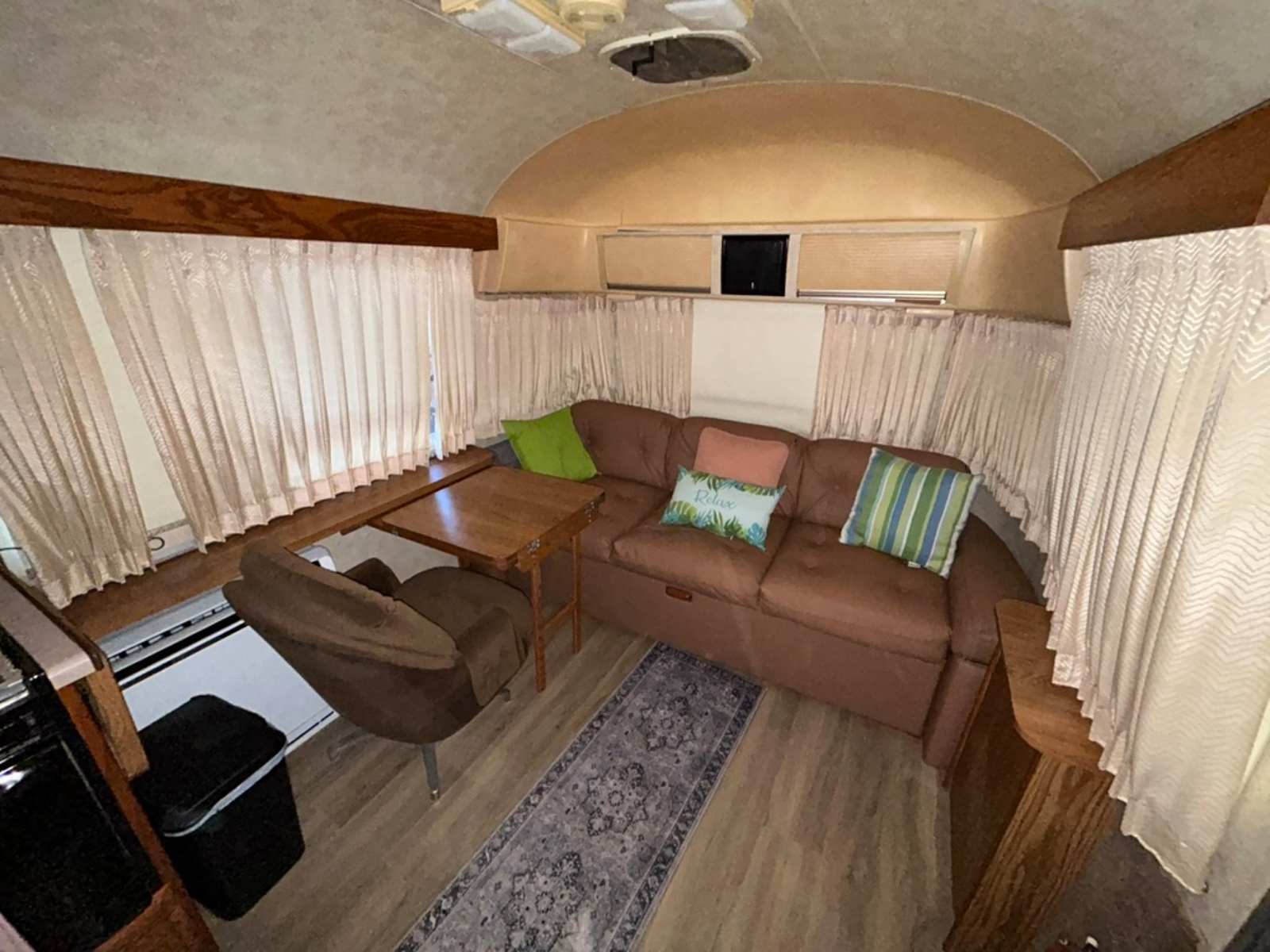 SilverStream Lodging - Rogers, Arkansas - glamping.directory