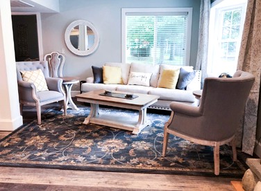 Luxurious Waterfront Cabin for a Group Getaway in Fort Ann, New York - Fort Ann, New York - glamping.directory