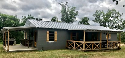 Creekside Cabin in Llano Ideal for a Weekend Getaway in Texas Hill Country - glamping.directory