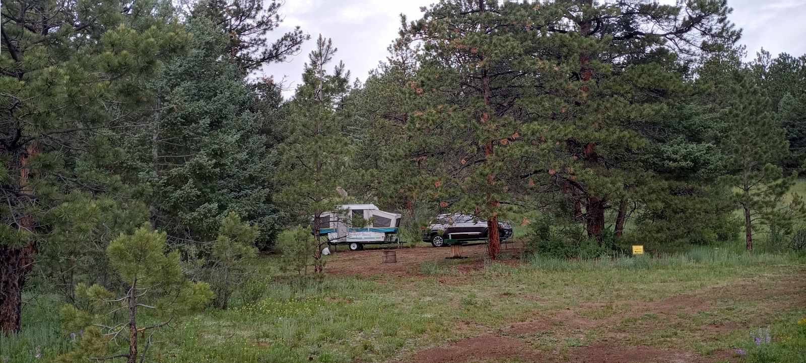 Little Scraggy Camp - Pine, Colorado - glamping.directory
