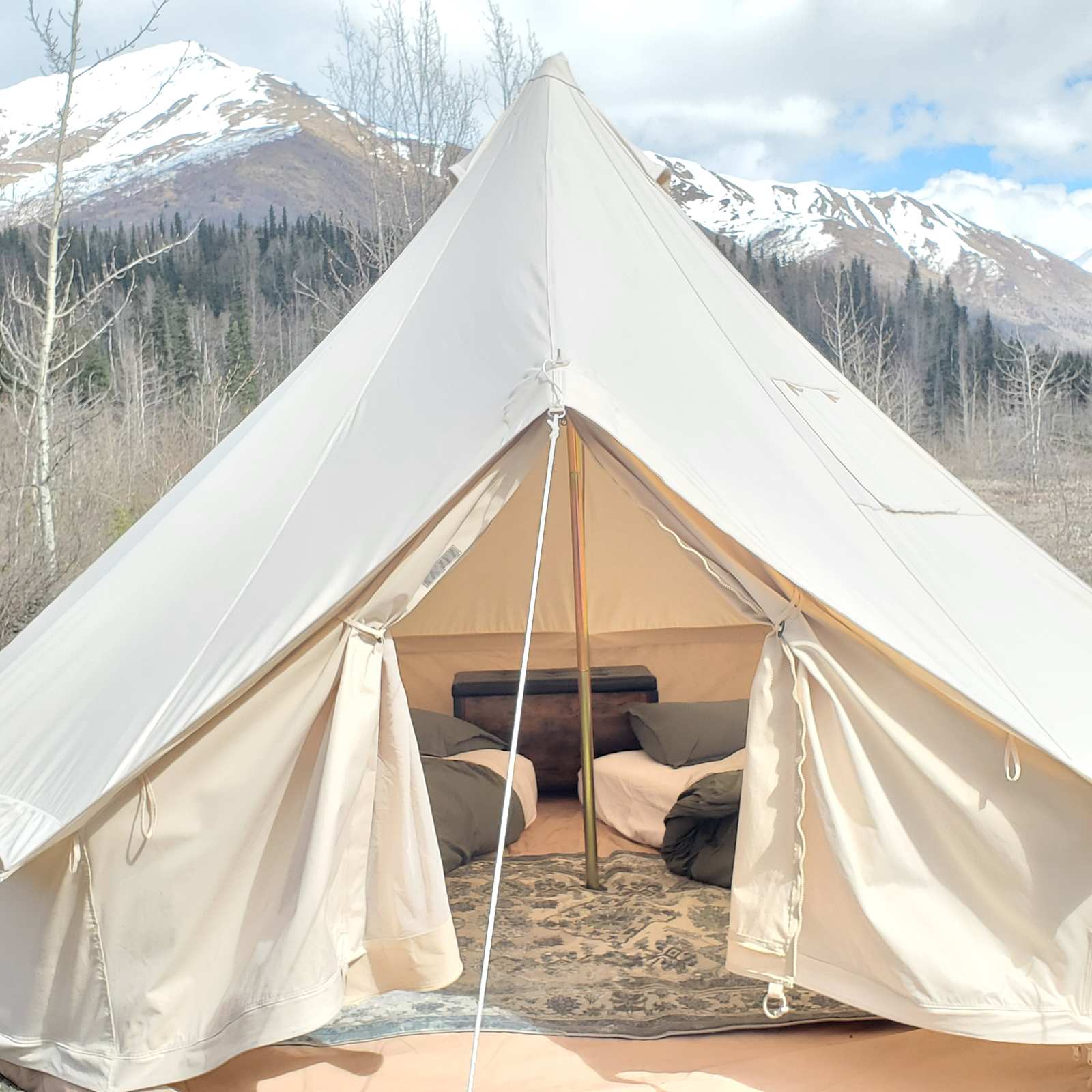Eklutna Lake, Bell Tent Glamping - Knik River, Alaska - glamping.directory