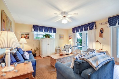 Luminous Beach House with Stunning Views in Fernandina Beach, Florida - Fernandina Beach, Florida - glamping.directory