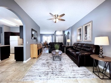 Exceptional Luxury Villa with Swimming Pool and Hot Tub on Family Resort in Kissimmee, Florida - Kissimmee, Florida - glamping.directory