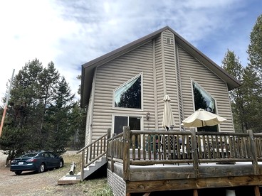 Spacious Secluded Cabin in Island Park, Idaho - glamping.directory