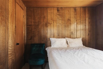 Secluded and Rustic Three Bedroom Cabin with Wood Burning Stove, Perfect for a Glamping Retreat in the Sequoias - Dunlap, California - glamping.directory