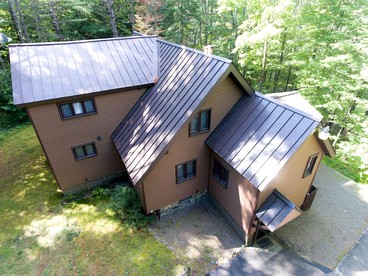 Family-Friendly Cabin on Trout Brook near Gore Mountain Ski Resort in Bakers Mills, New York - Bakers Mils, New York - glamping.directory