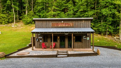 Rustic Cabin Getaway near the George Washington and Jefferson National Forest - glamping.directory