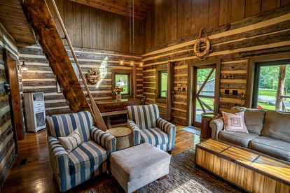 Rustic Cabin Getaway near the George Washington and Jefferson National Forest - Peterstown, West Virginia - glamping.directory