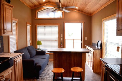 Secluded Tiny House Getaway in Cedar Creek, Texas - Cedar Creek, Texas - glamping.directory