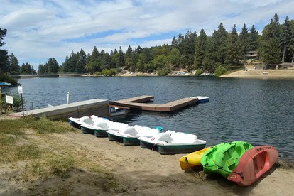 Cozy Cabin for a Romantic Getaway to Green Valley Lake, California - Green Valley Lake, California - glamping.directory