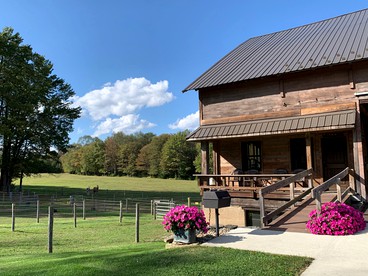 Deluxe Barn on a Horse Farm in Allegheny National Forest - Marienville, Pennsylvania - glamping.directory