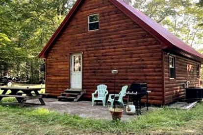 Stoll's Spot near the Ha-De-Ron-Dah Wilderness - glamping.directory