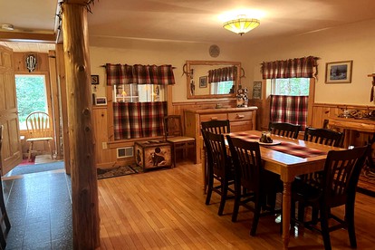Stoll's Spot near the Ha-De-Ron-Dah Wilderness - Webb, New York - glamping.directory