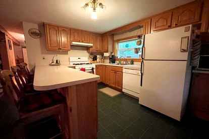 Stoll's Spot near the Ha-De-Ron-Dah Wilderness - Webb, New York - glamping.directory