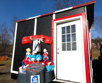 Cute Tiny House in Preston Hollow, NY - Amazing Glamping Destination for Two - glamping.directory