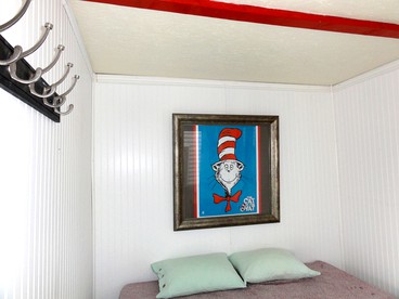 Cute Tiny House in Preston Hollow, NY - Amazing Glamping Destination for Two - Preston Hollow, New York - glamping.directory