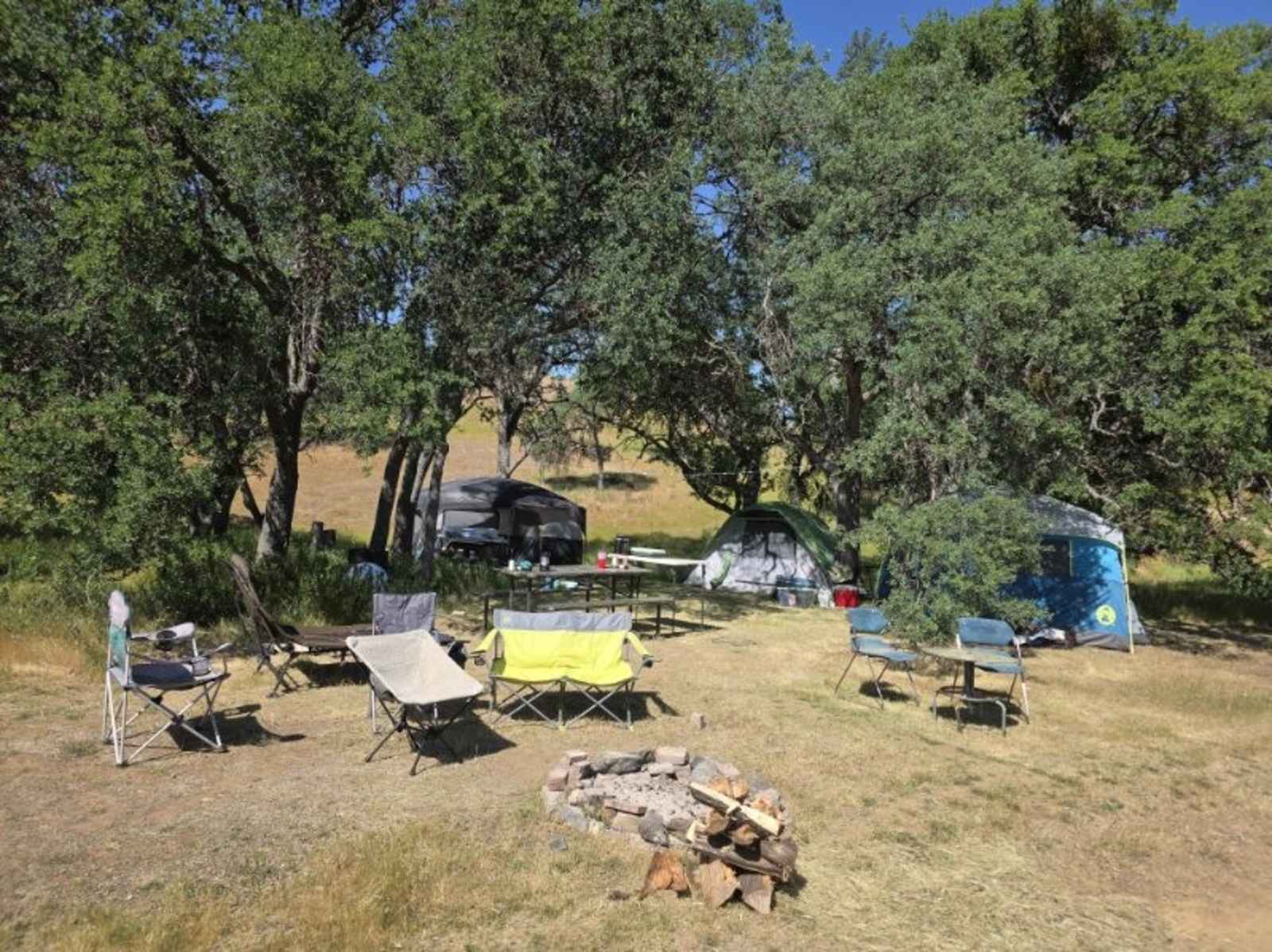 40min to Pinn/Song of the Ancients - Paicines, California - glamping.directory